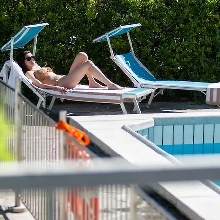 Hotel Clitunno 3*